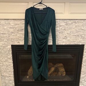 Chic Long Sleeve Velvet Wrap Dress